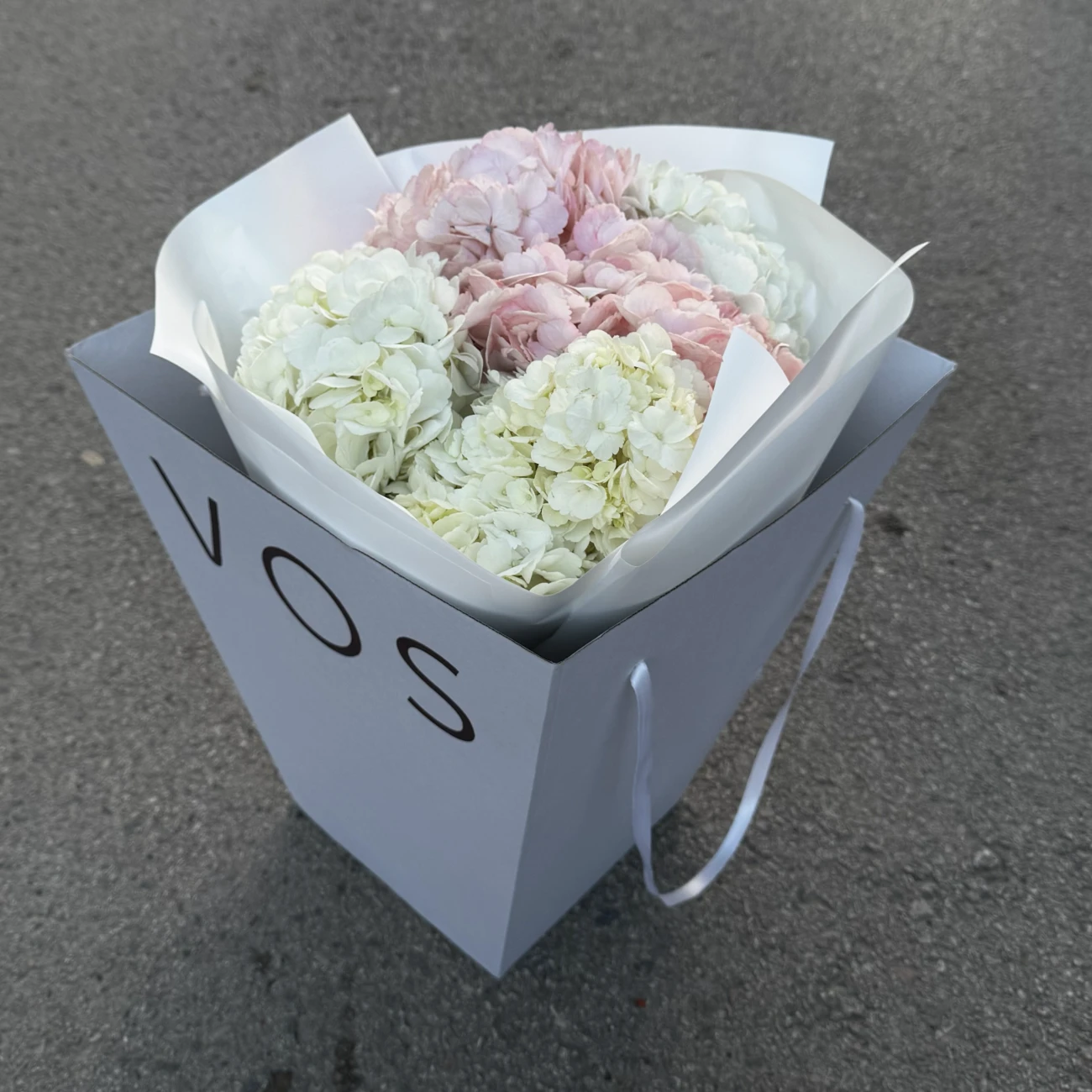 Vos Mono No.18 (5'li Ortanca Buketi)